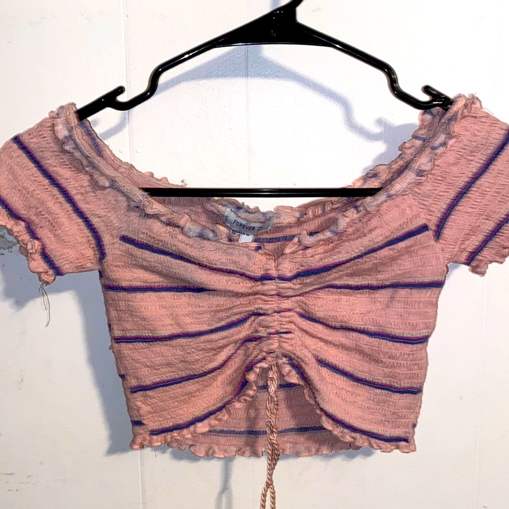 Forever 21 size M crop top